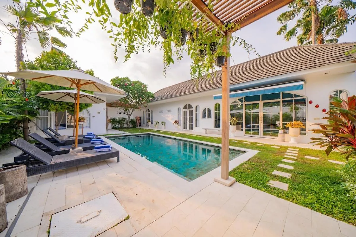 Villa Harmonia Seminyak 0*, Seminyak (Bali)