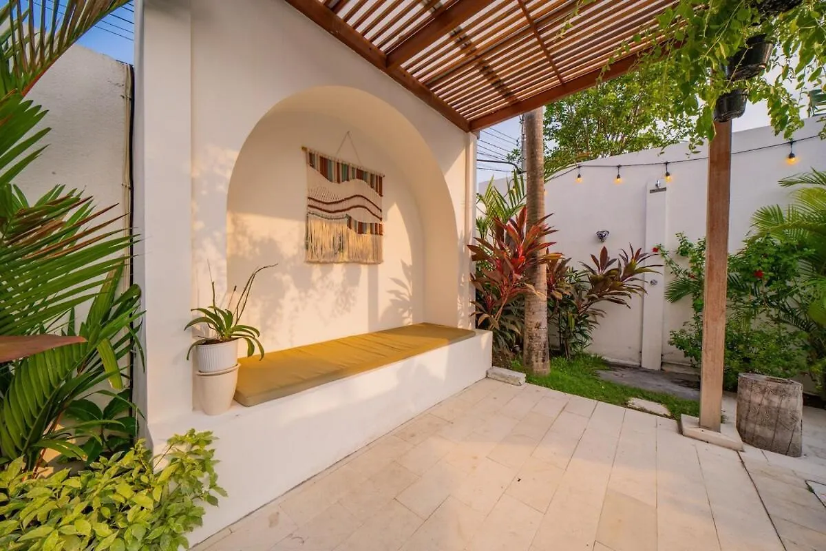 Villa Harmonia Seminyak 0*, Seminyak (Bali)